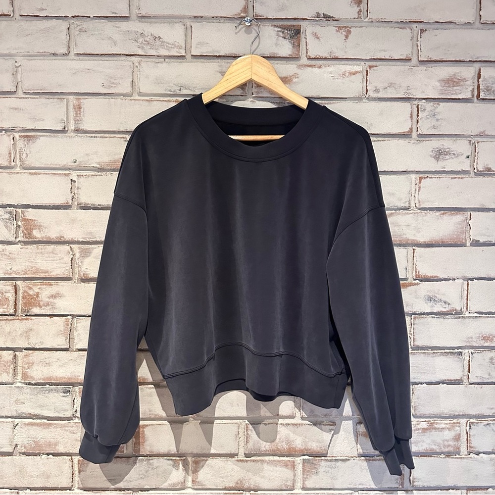 Lululemon perfectly oversized cropped crew sweatshirt black